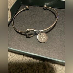 H knot bracelet